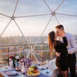Романтическое свидание на крыше в куполе